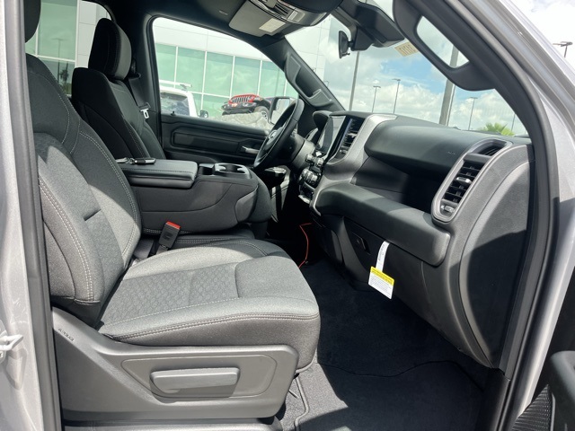 2025 Ram 1500 Tradesman photo 20
