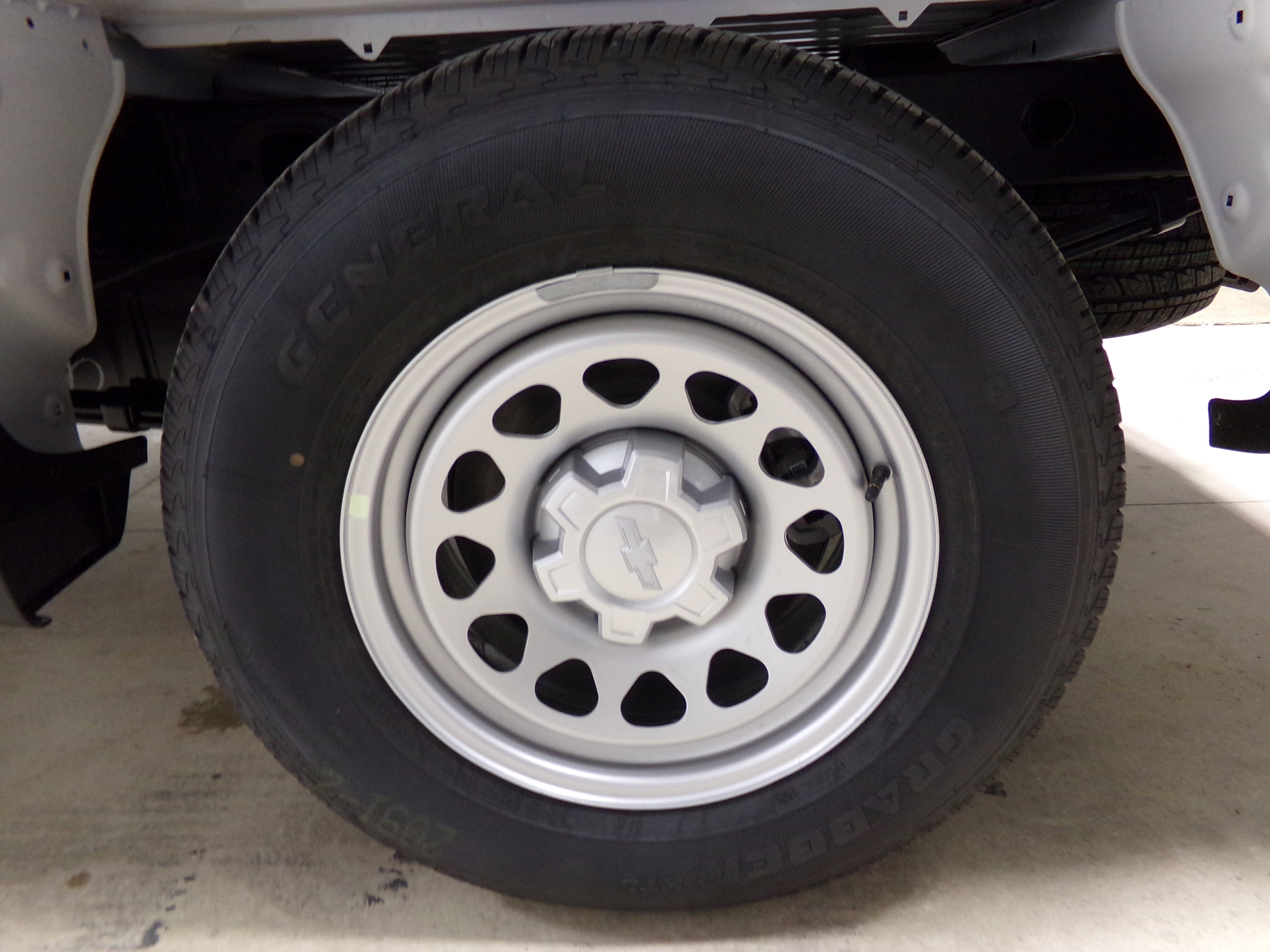 2026 Chevrolet Silverado 1500 photo 14