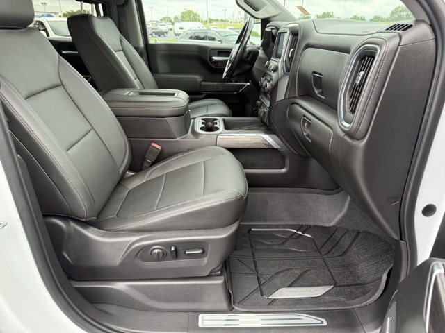 2019 Chevrolet Silverado 1500 LTZ photo 10