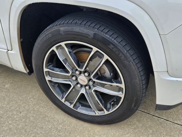 2019 Gmc Acadia Denali photo 3