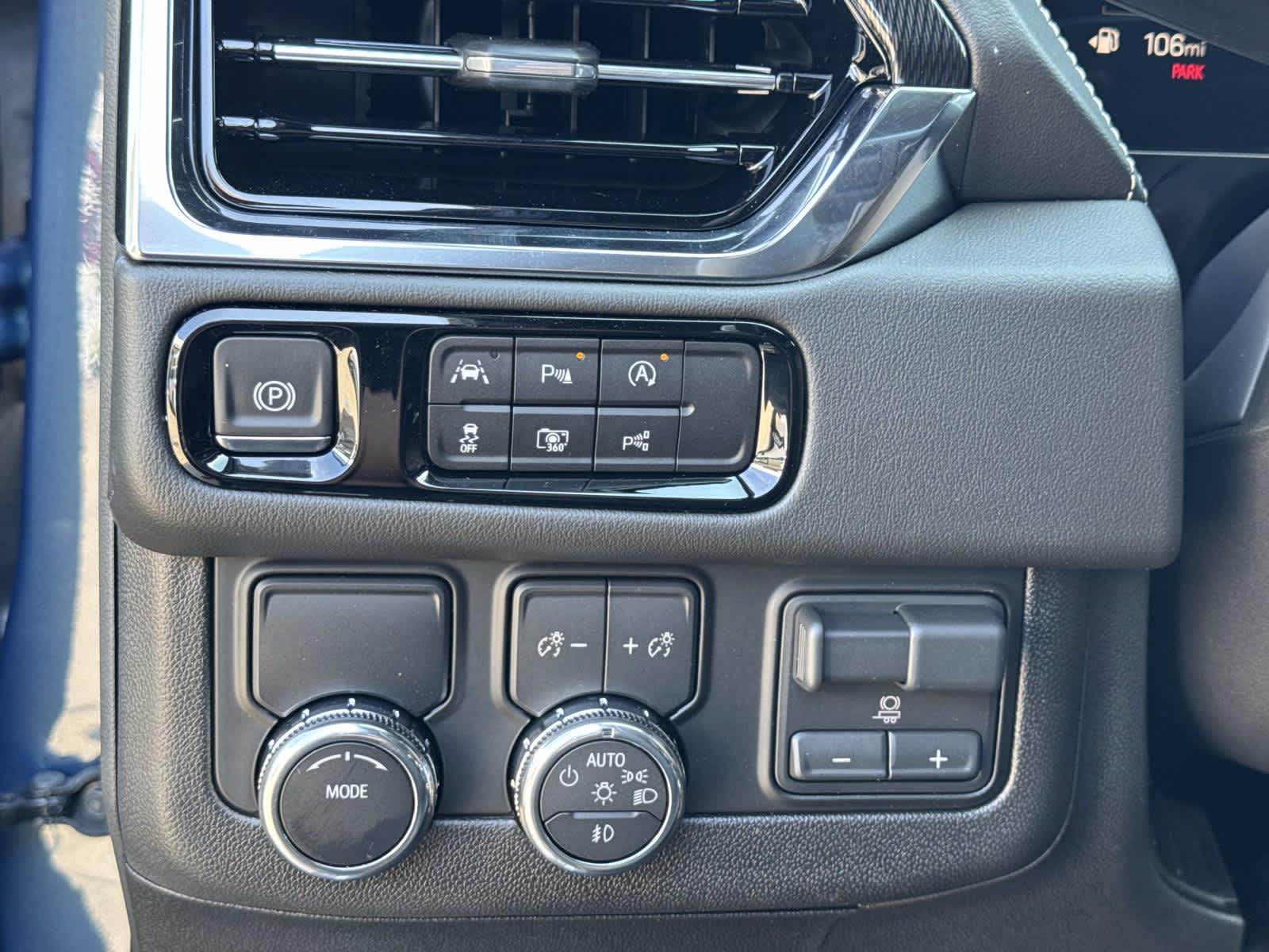 2025 Gmc Yukon XL photo 13