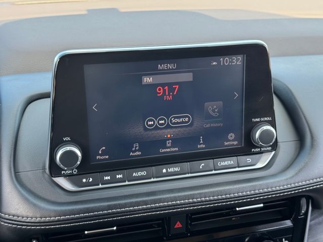 2021 Nissan Rogue SL photo 9