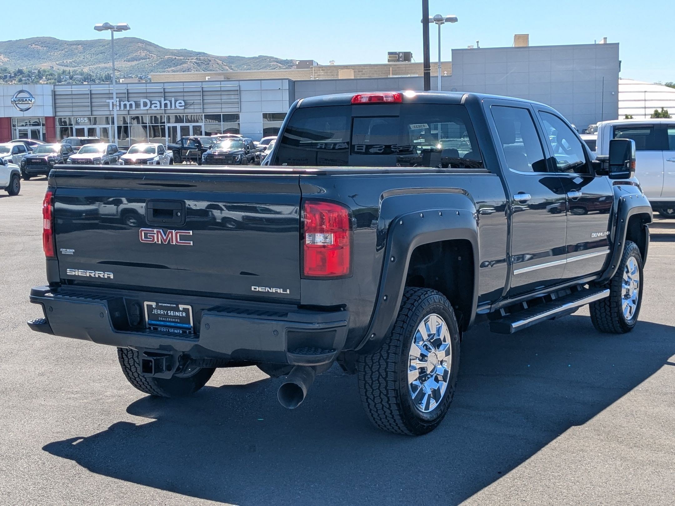 2019 Gmc Sierra 2500 HD Denali photo 4