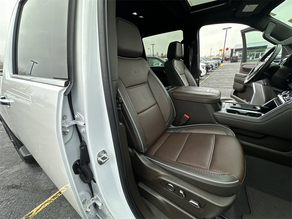 2025 GMC SIERRA HD - Image 22