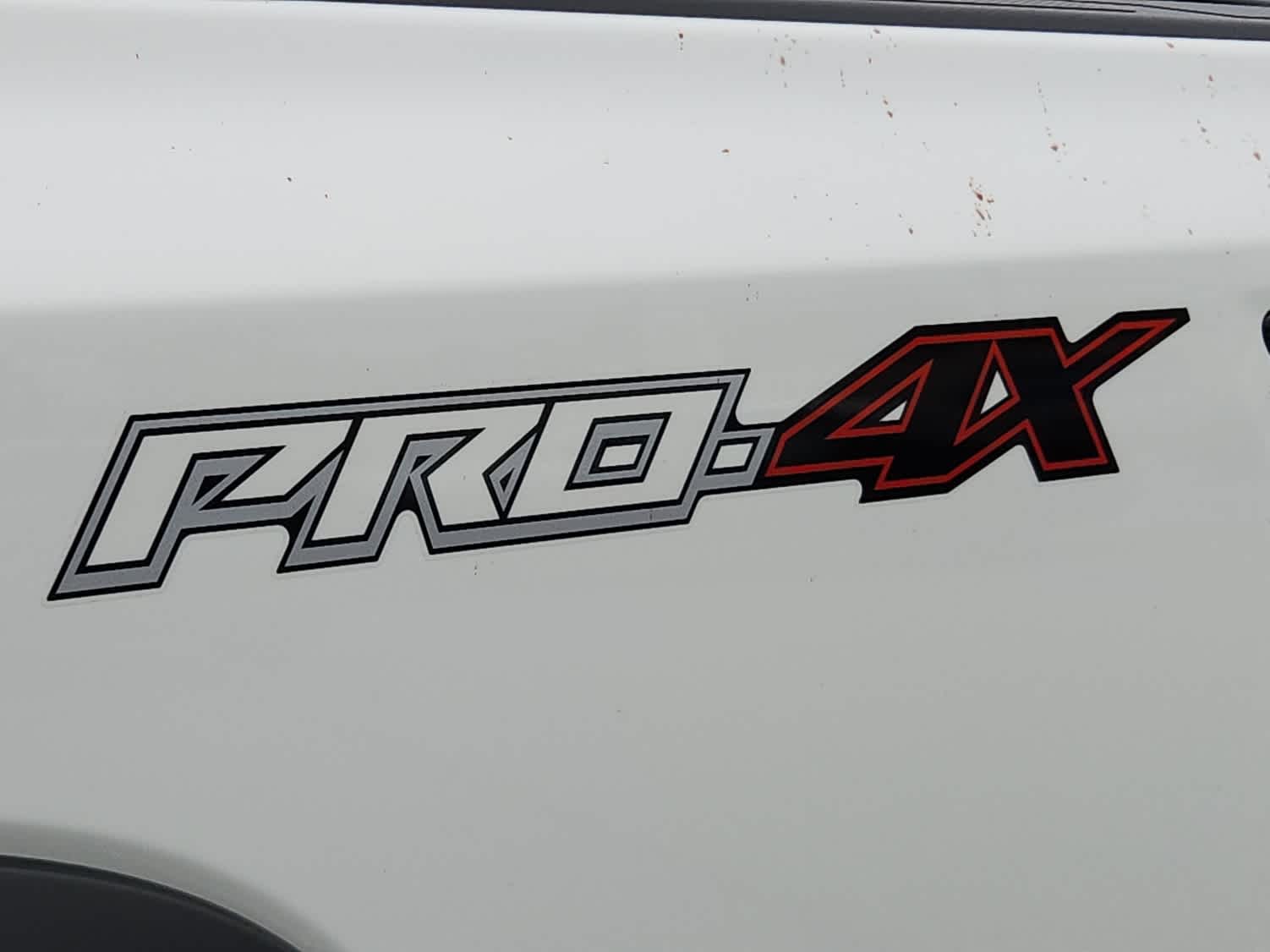 2025 Nissan Frontier PRO-4X photo 17