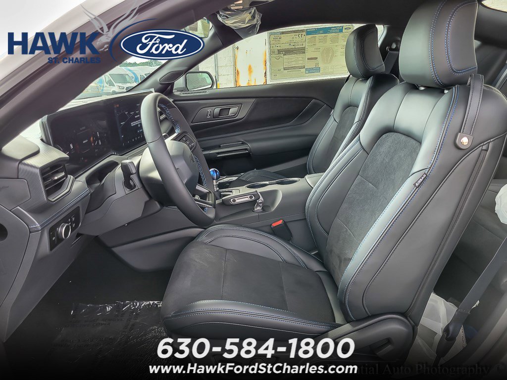 2025 FORD MUSTANG - Image 7