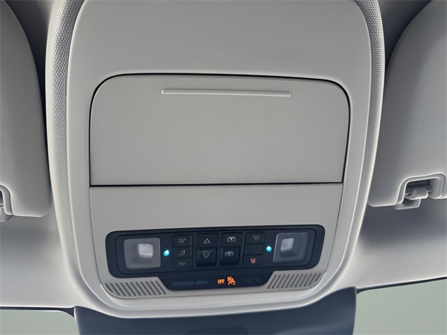 2025 Ford Expedition MAX XLT photo 14