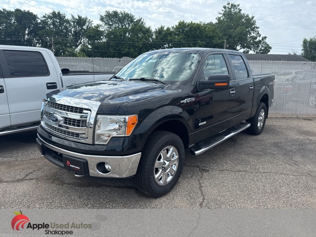 2014 Ford F-150 XLT photo 2