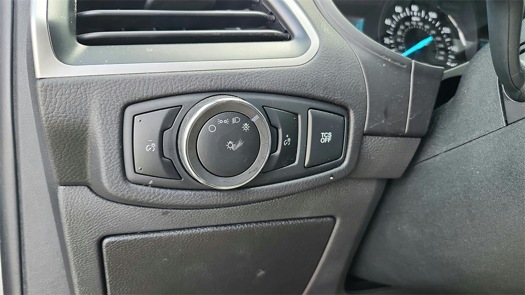 2024 Ford Edge SEL photo 15