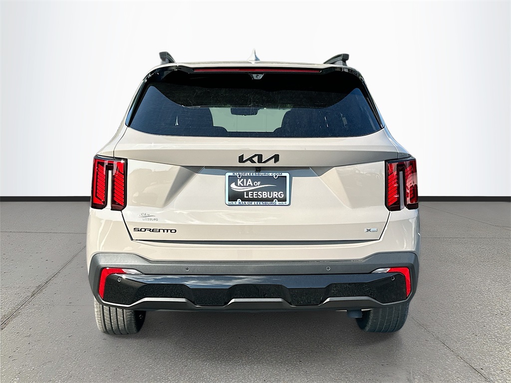 2026 Kia Sorento X-Line SX Prestige photo 3
