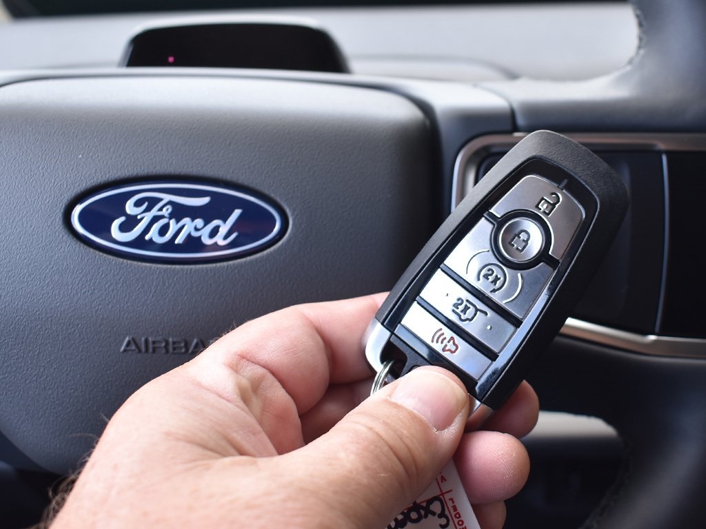2025 Ford Expedition MAX photo 10