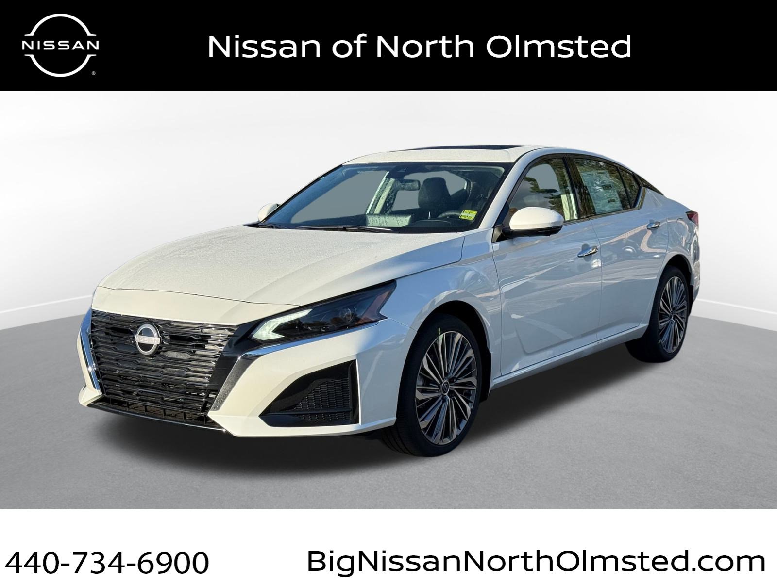 2025 Nissan Altima SL's photo