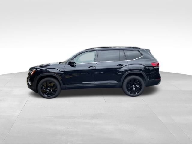2026 Volkswagen Atlas SE Technology photo 2