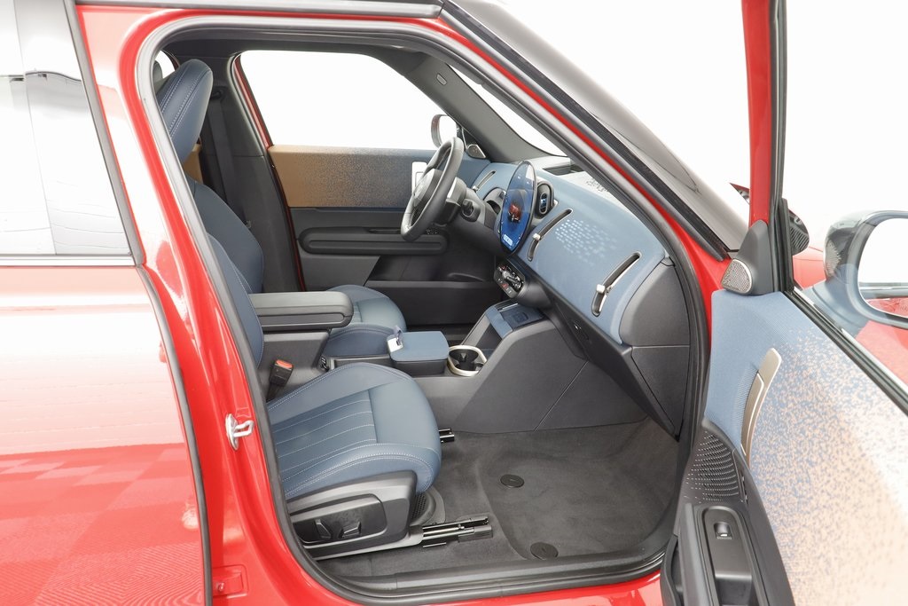 2025 Mini Countryman SE ALL4 photo 15