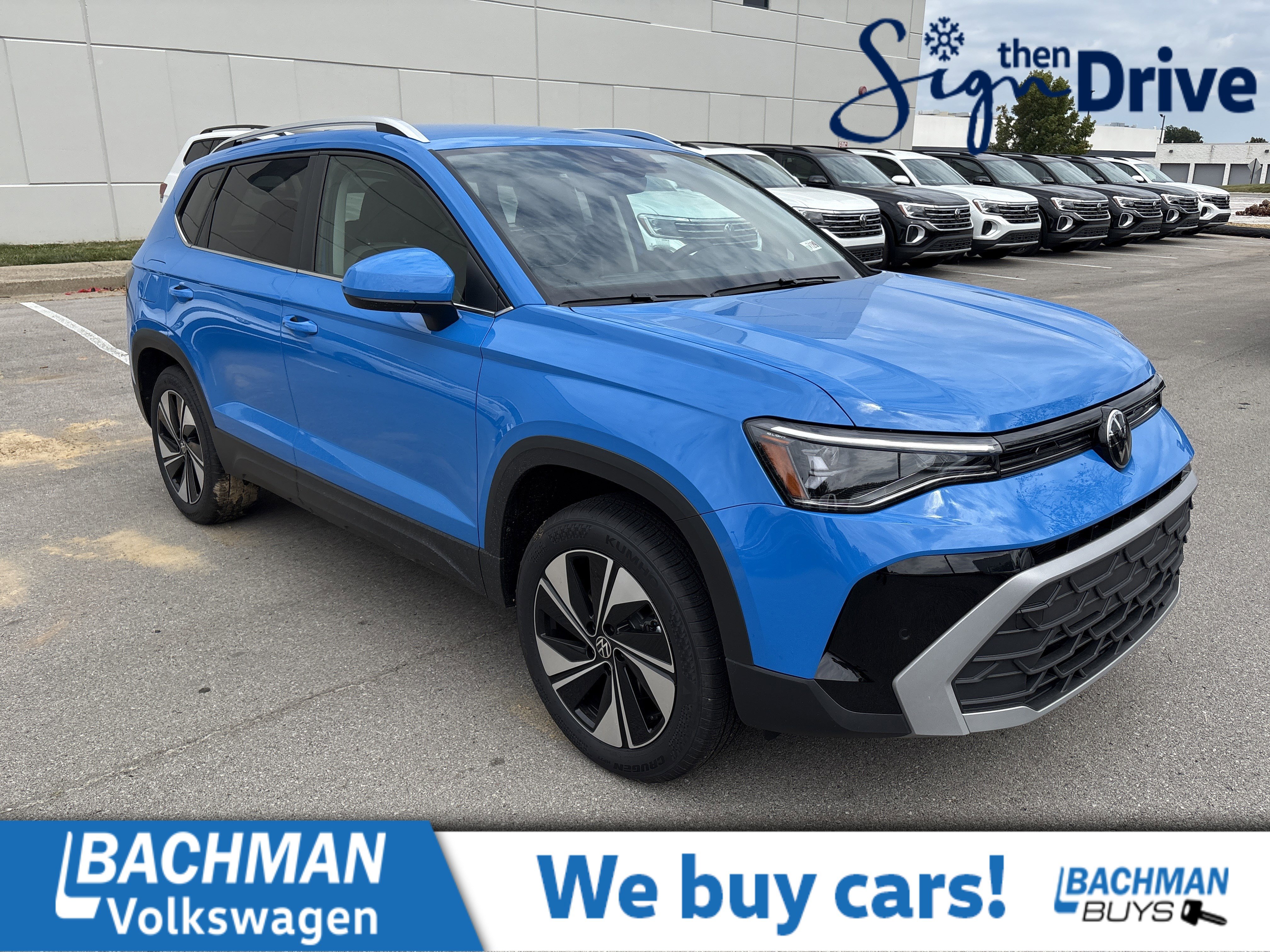 2025 Volkswagen Taos SE's photo