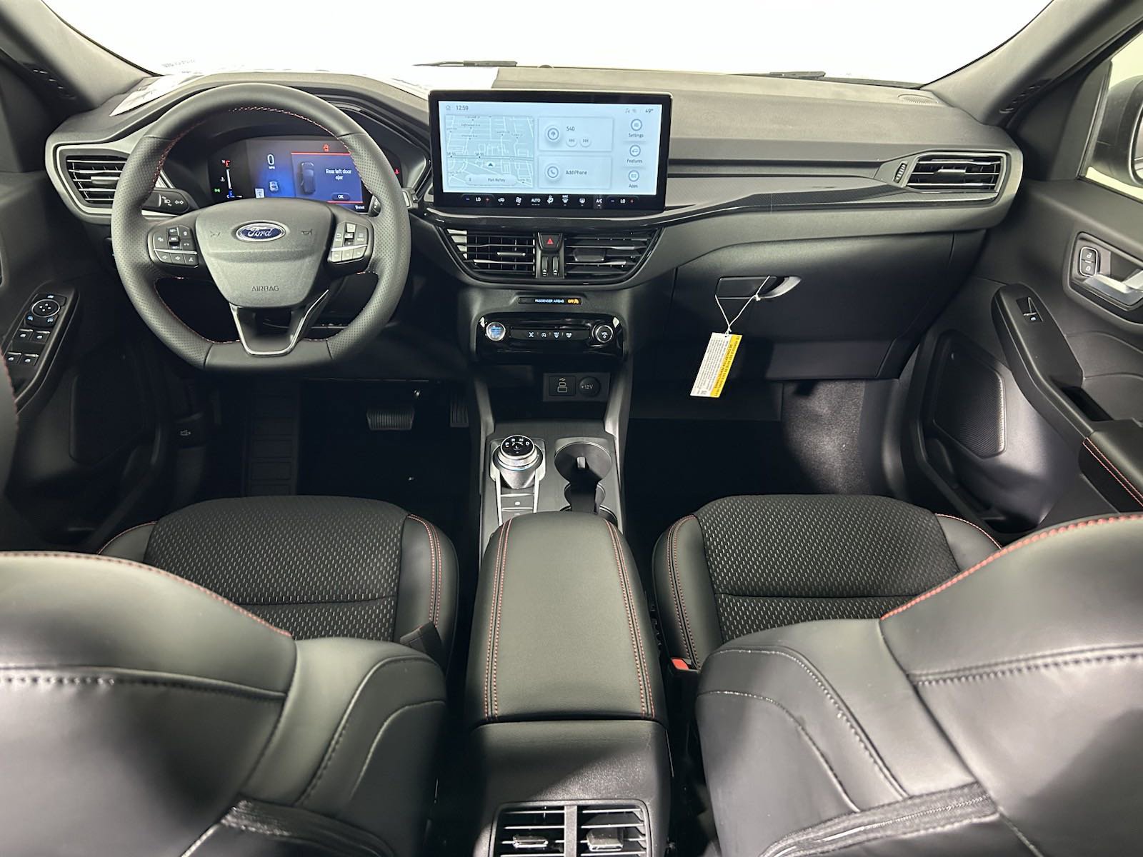 2025 Ford Escape ST-Line photo 11