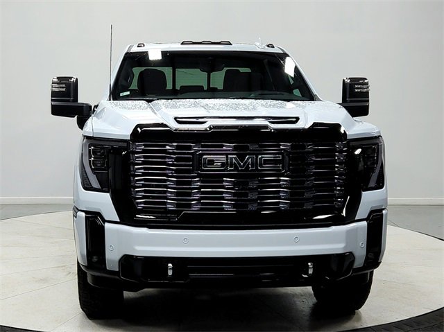 2026 Gmc Sierra 2500 HD Denali Ultimate photo 2