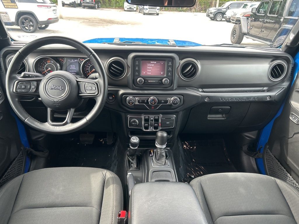 2021 Jeep Wrangler Unlimited Willys photo 32