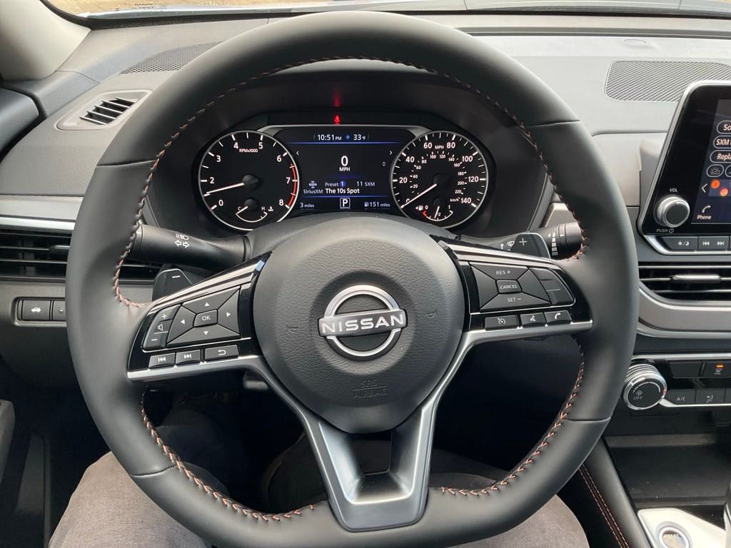 2025 Nissan Altima 2.5 SR photo 19