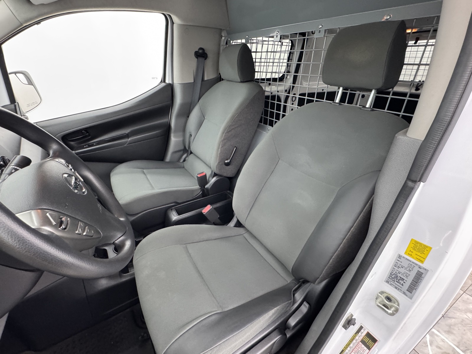 2021 Nissan NV200 SV photo 12