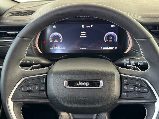 2024 Jeep Grand Cherokee Limited photo 30