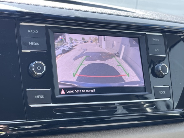 2023 Volkswagen Taos S photo 7