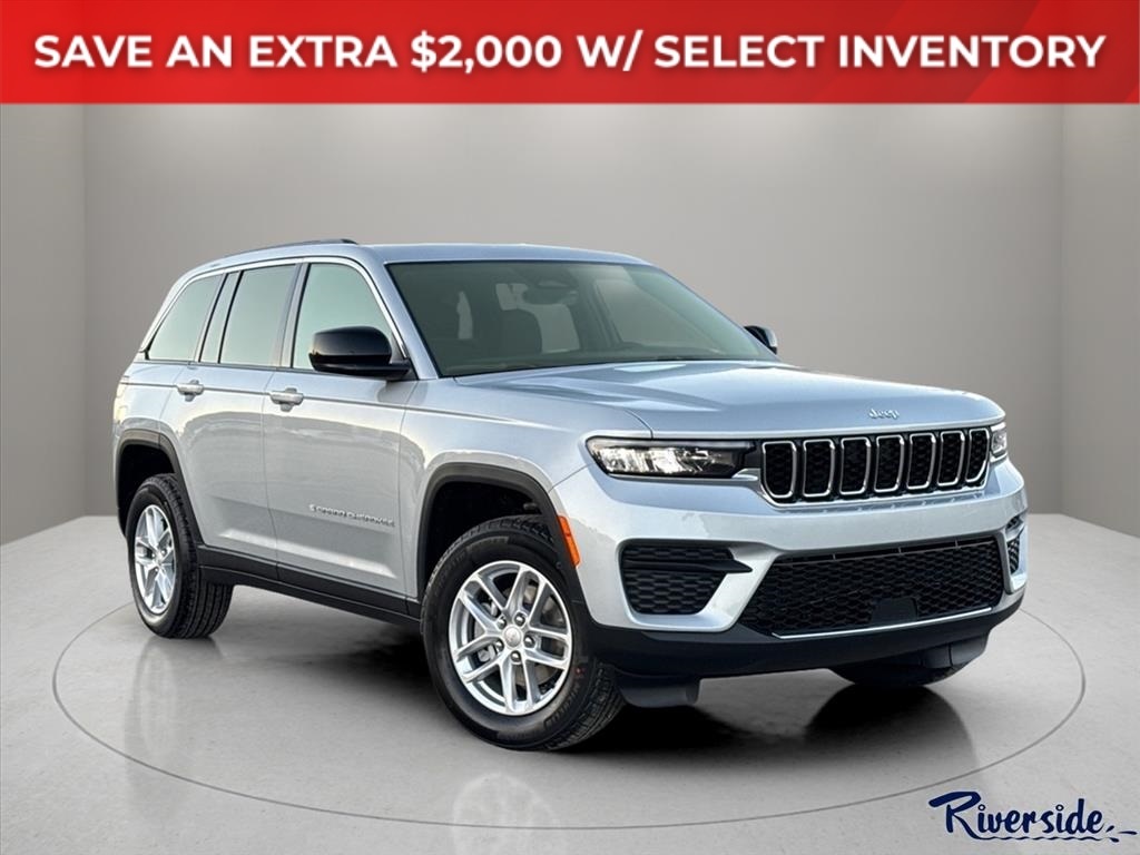 2025 Jeep Grand Cherokee Laredo's photo