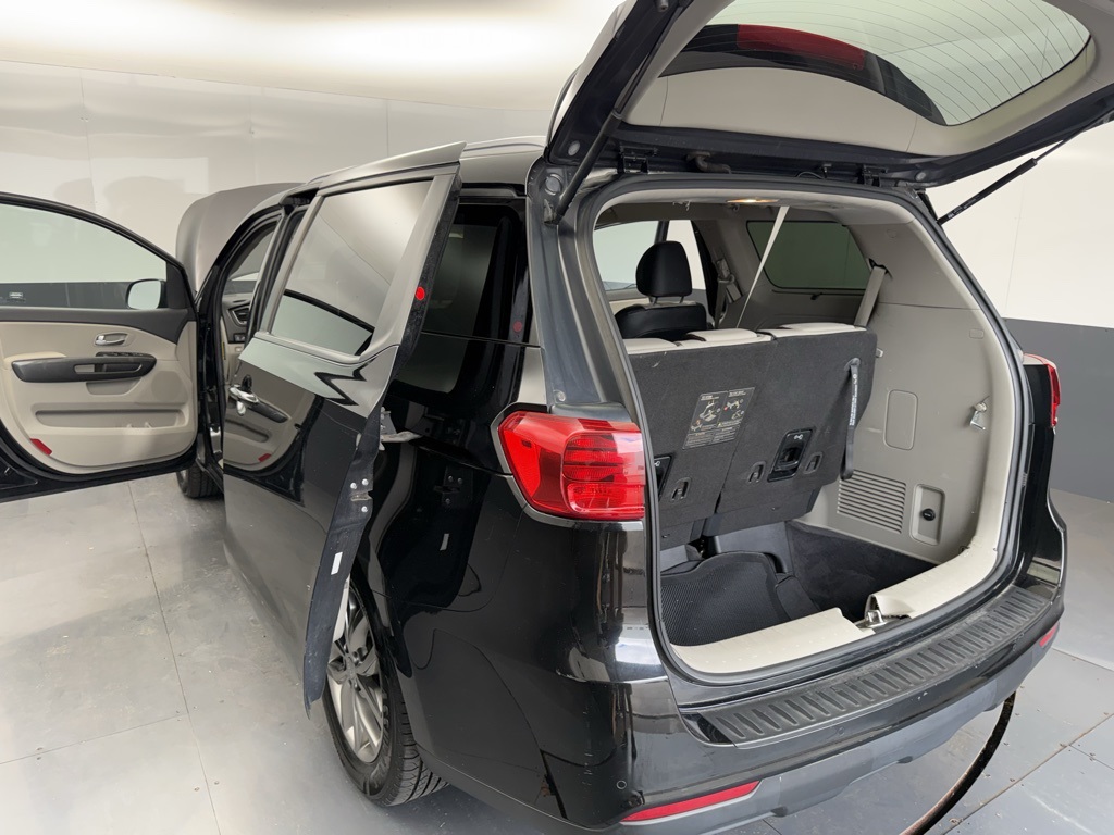 2020 Kia Sedona EX photo 14