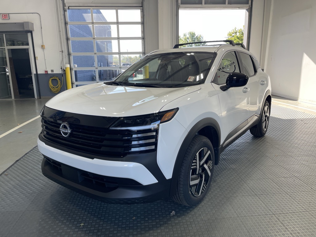 2026 Nissan Kicks SV photo 3