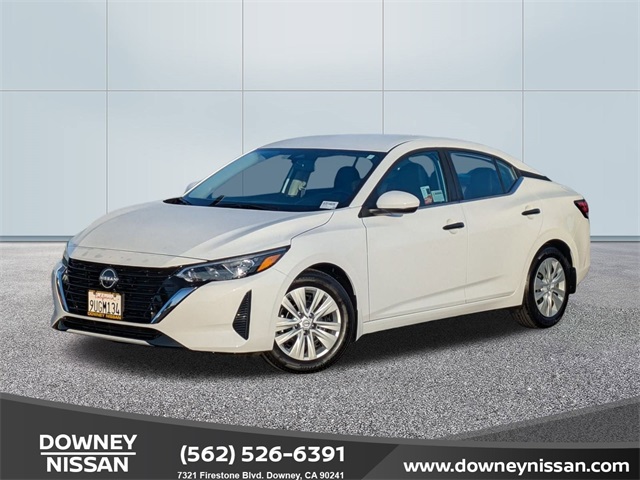 2025 Nissan Sentra S's photo