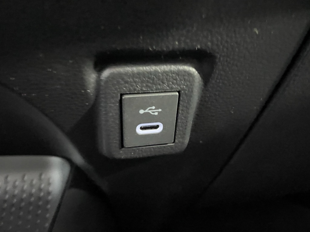2024 Toyota Corolla Hybrid photo 23