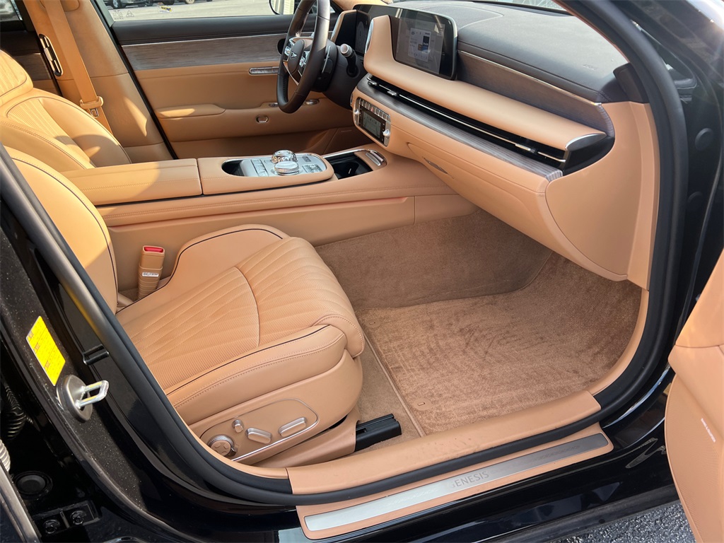 2025 Genesis G90 3.5T photo 13
