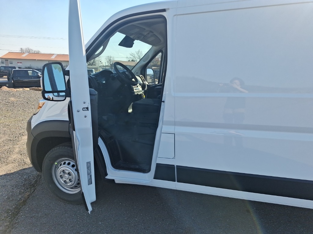 2025 Ram ProMaster 1500 photo 13
