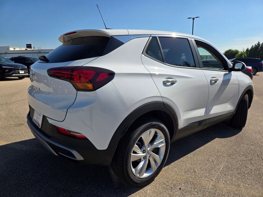 2026 Buick Encore GX Preferred photo 9