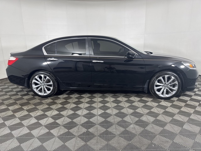 Used 2015 Honda Accord Sport with VIN 1HGCR2E54FA001465 for sale in Kalispell, MT