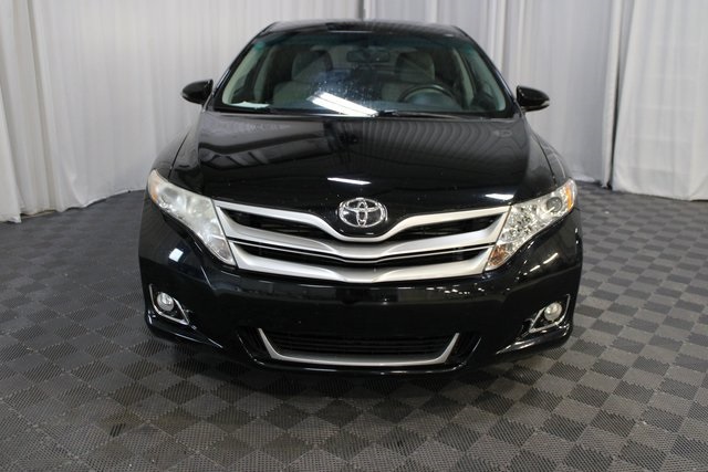 2013 Toyota Venza LE photo 2