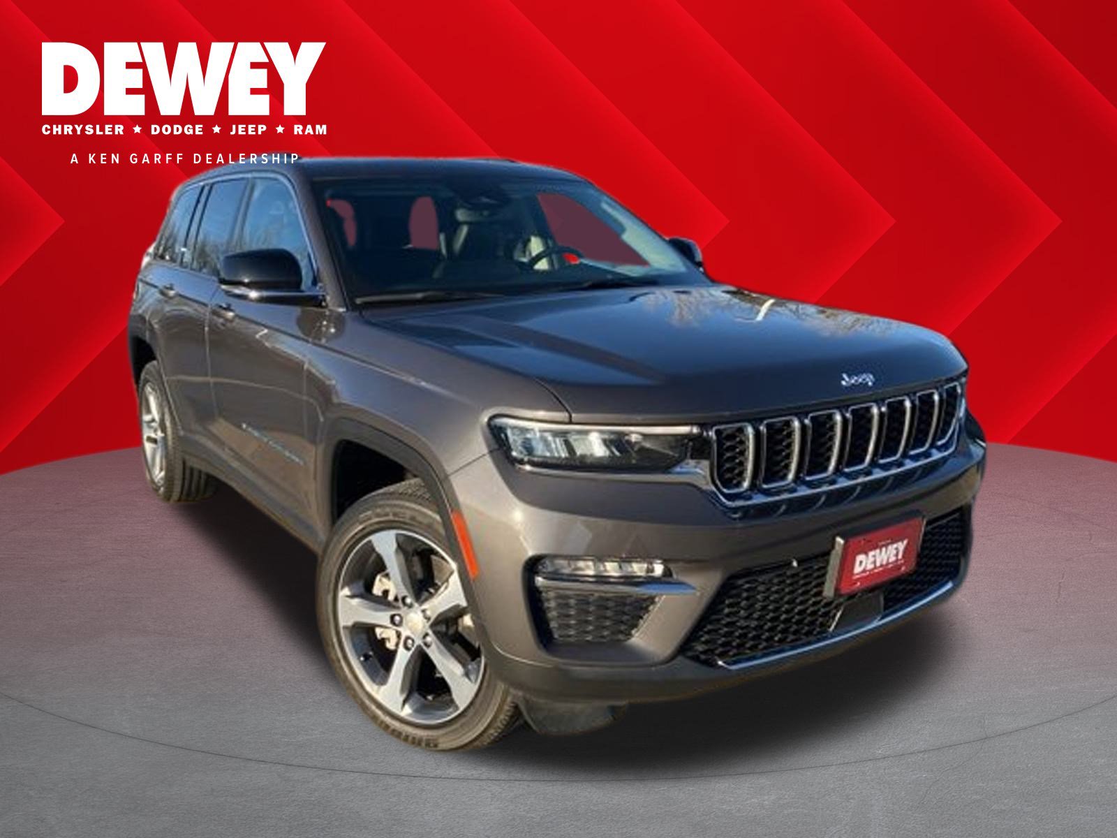 2022 Jeep Grand Cherokee 4xe's photo