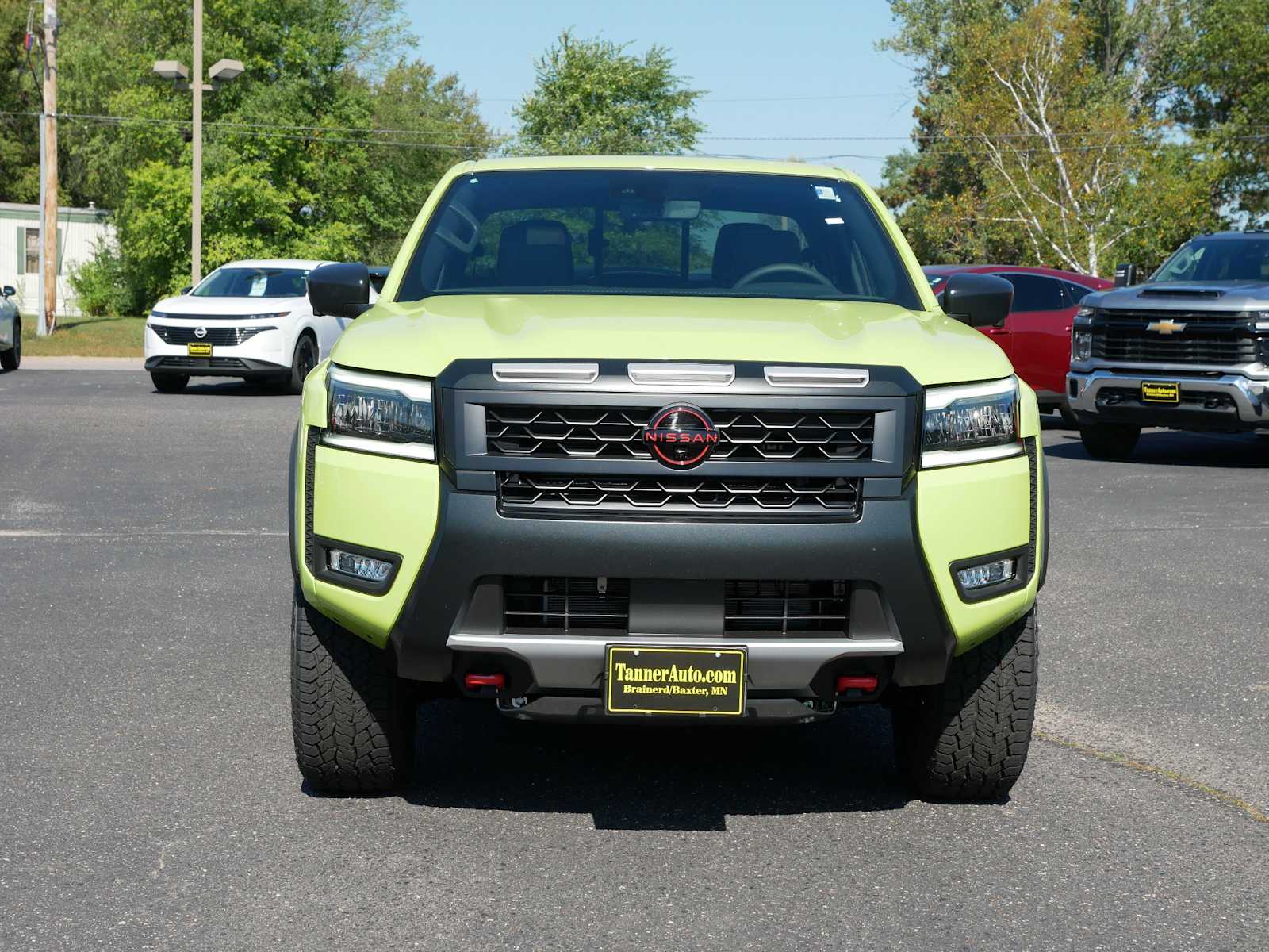 2026 Nissan Frontier Crew Cab PRO-4X photo 2