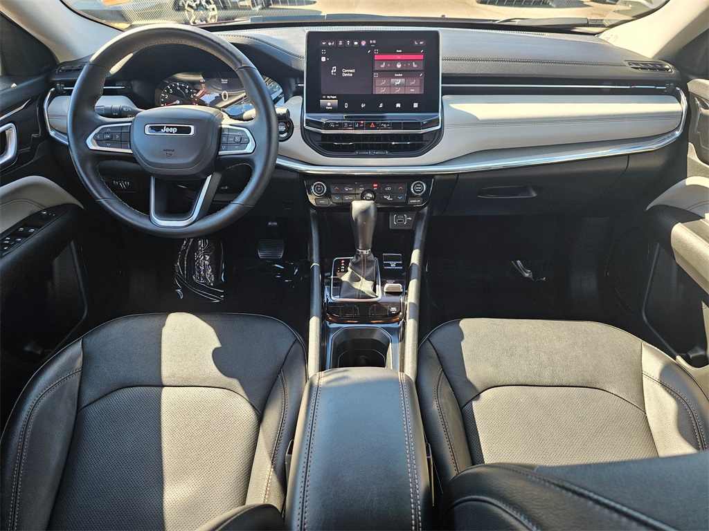 2022 Jeep Compass Limited photo 17