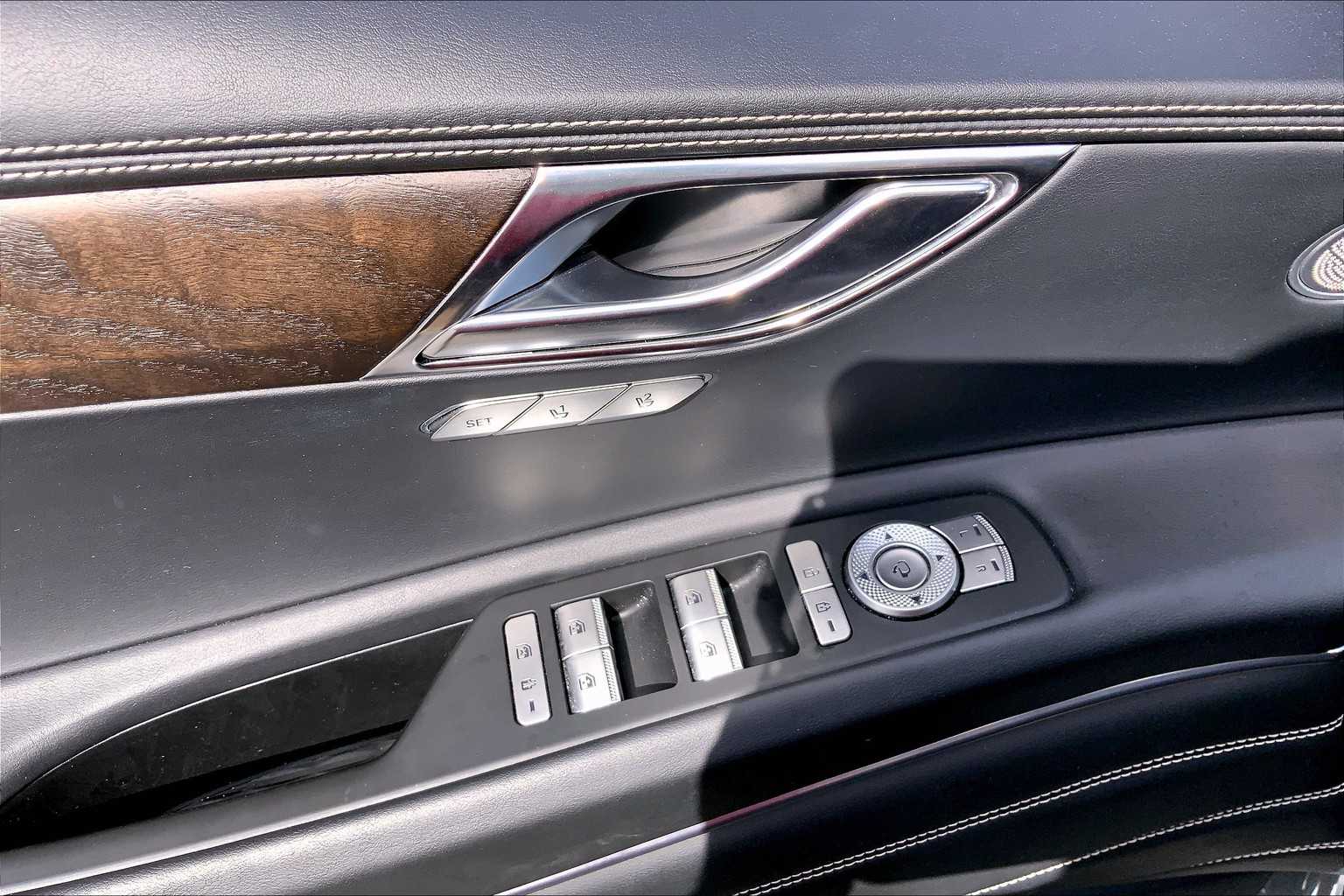 2024 Genesis GV80 3.5T AWD photo 31