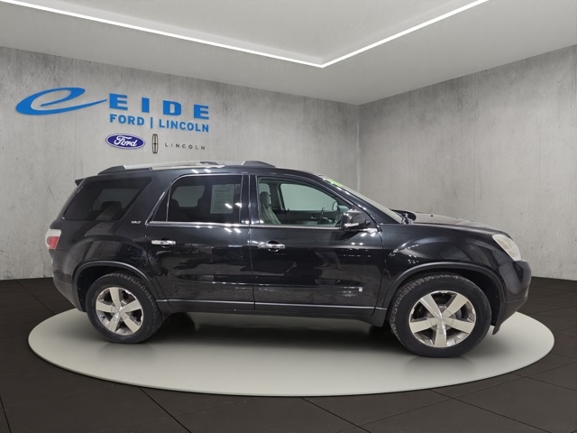 2010 Gmc Acadia photo 2