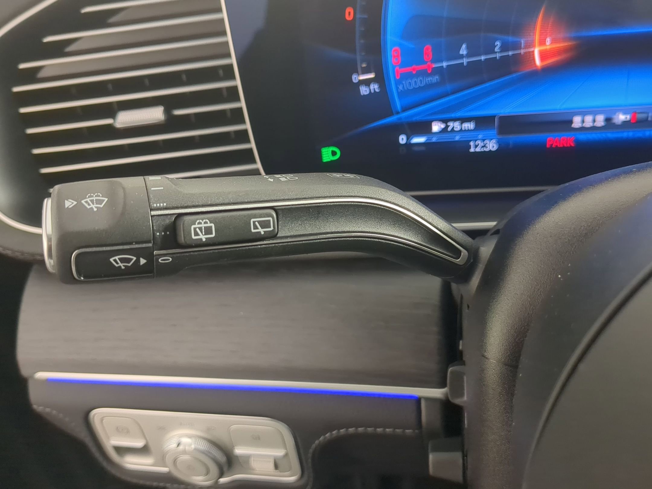 2026 Mercedes Benz GLE AMG 53 4MATIC photo 18