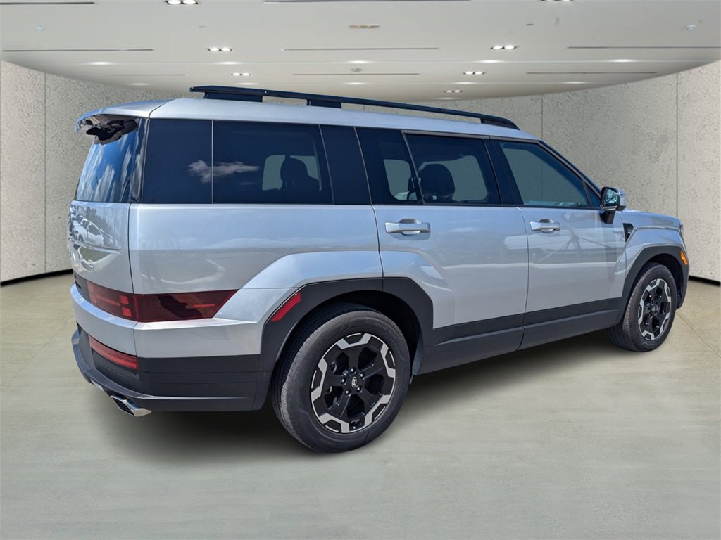 2025 Hyundai Santa Fe SEL photo 2