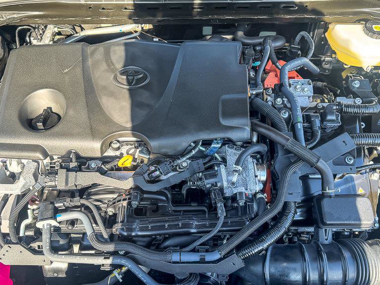 2025 TOYOTA CAMRY - Image 19