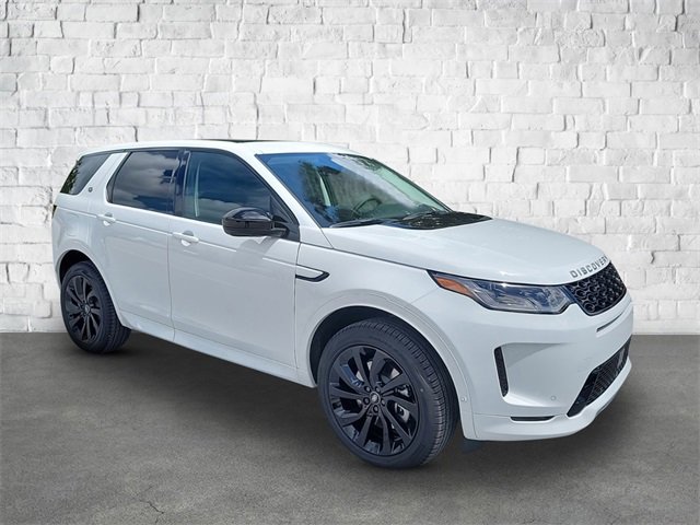 2024 Land Rover Discovery Sport S photo 2