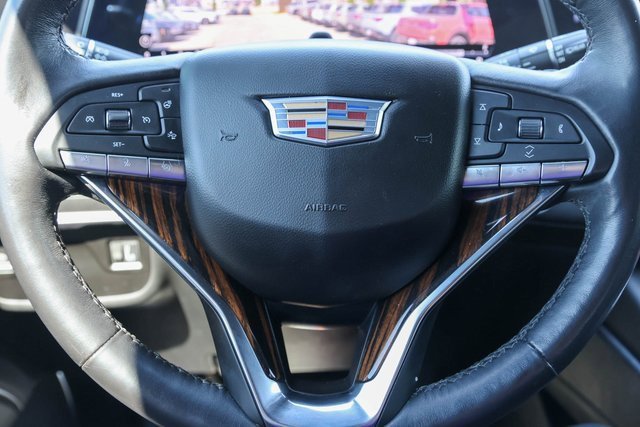 Used 2022 Black Raven Cadillac Premium Luxury image 34