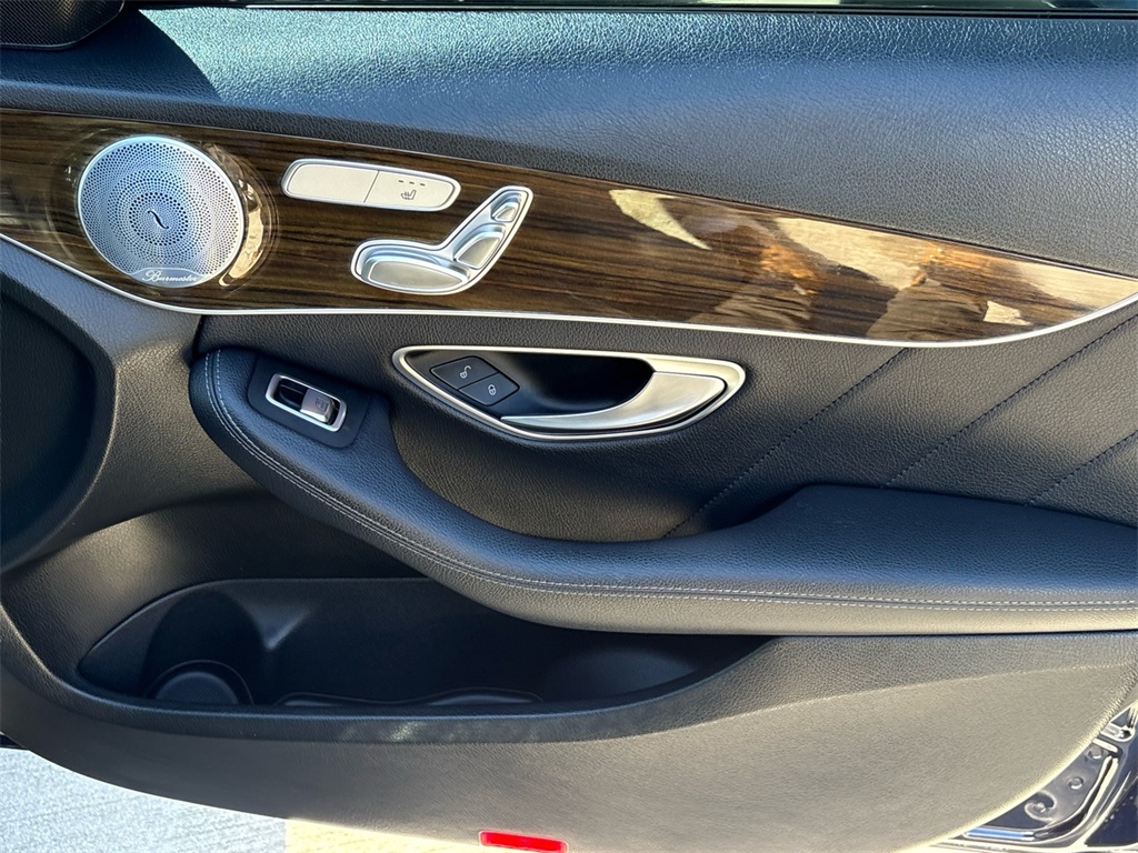 2020 Mercedes Benz C 300 photo 5