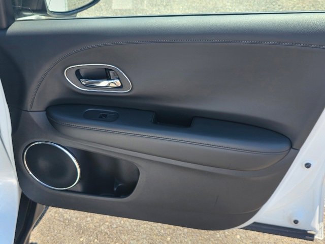2022 Honda HR-V EX-L photo 14