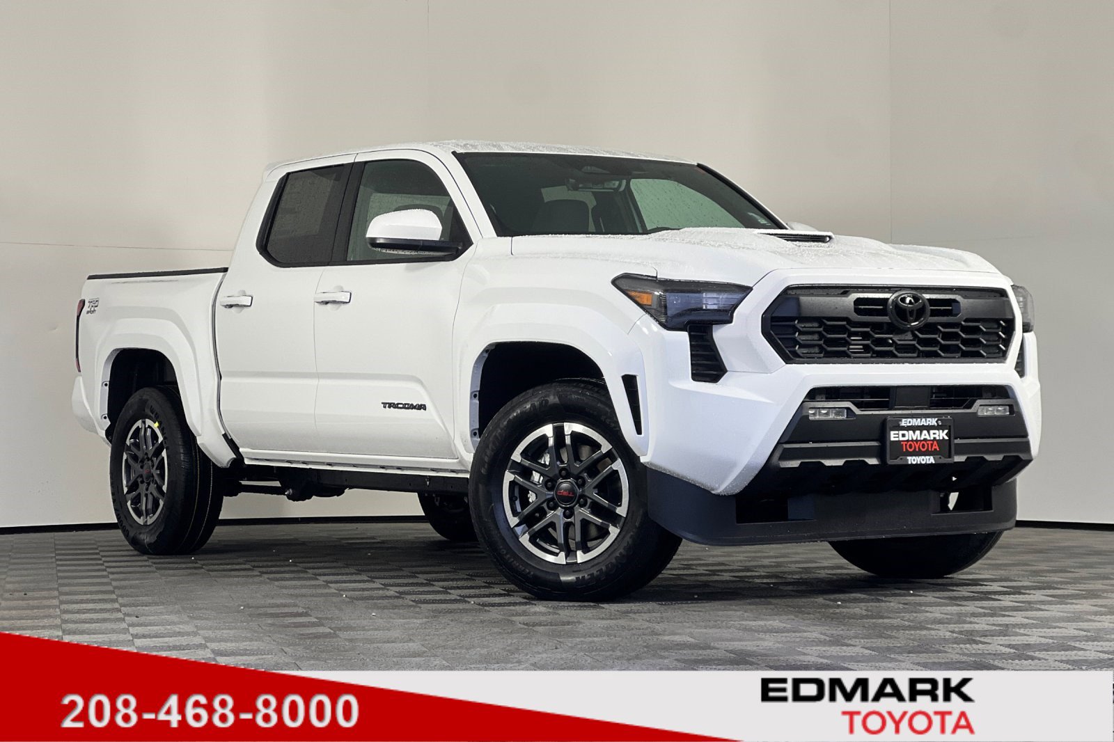 2026 Toyota Tacoma TRD Sport's photo