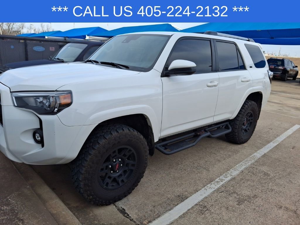2023 Toyota 4Runner SR5's photo